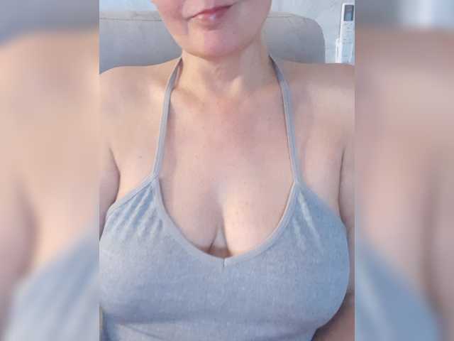 SexiestJess45
