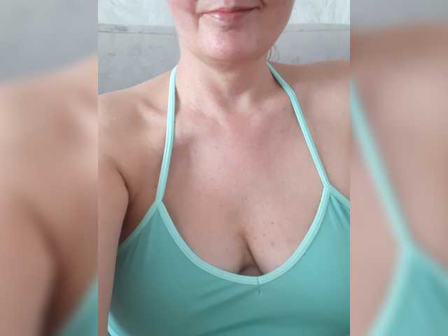 SexiestJess45 — live female cam