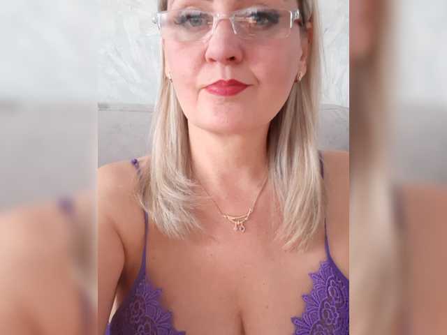 SexiestJess45