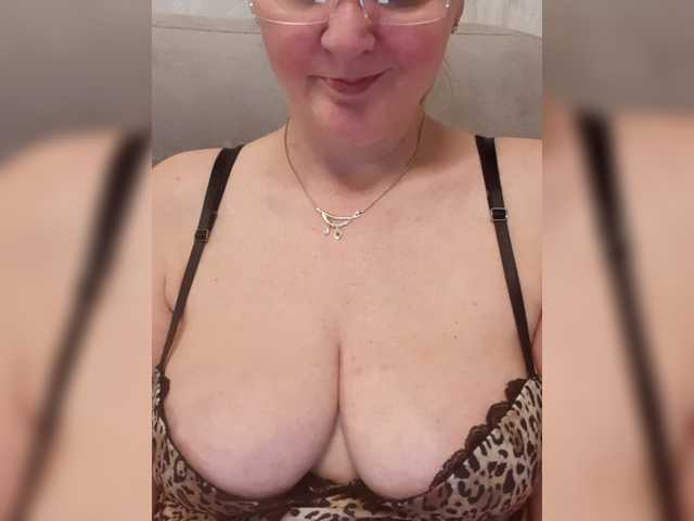 SexiestJess45