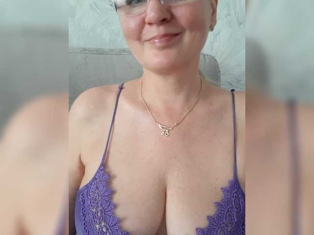 SexiestJess45