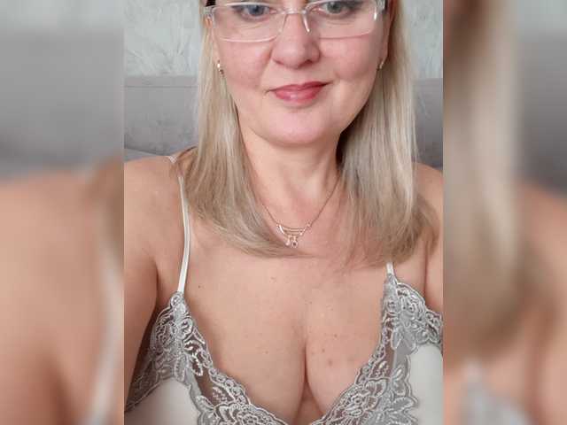 SexiestJess45