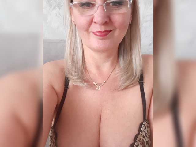 SexiestJess45
