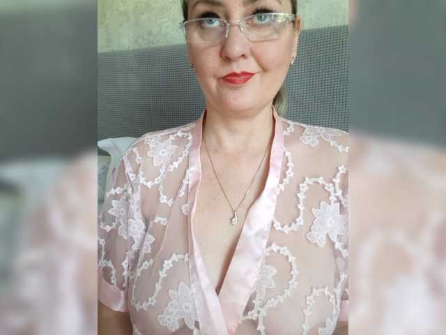 SexiestJess45's BongaCams show and profile
