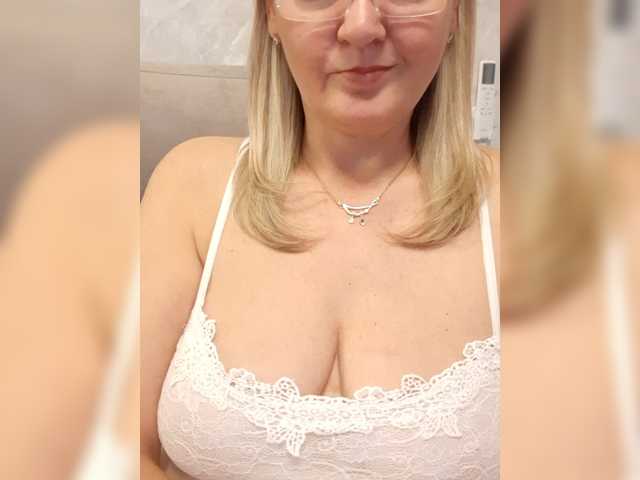 SexiestJess45