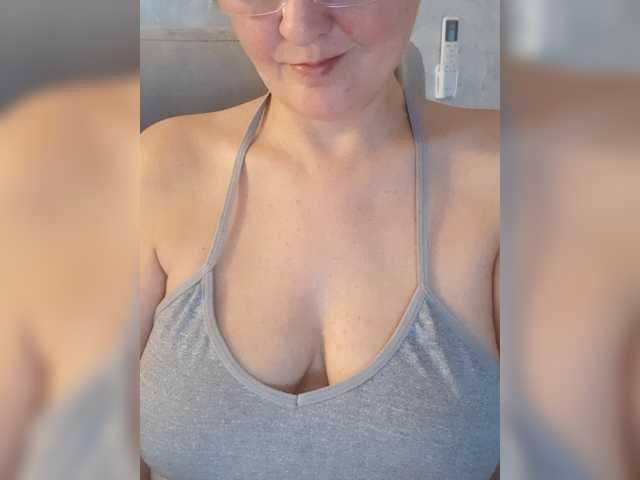 Sexiestjess45 live cam