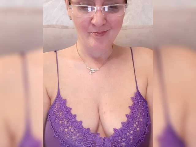 SexiestJess45 live cam on BongaCams