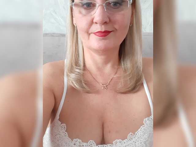 SexiestJess45