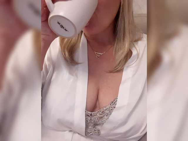 SexiestJess45
