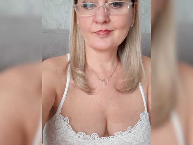 SexiestJess45