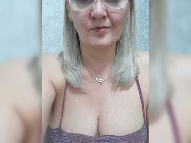 SexiestJess45