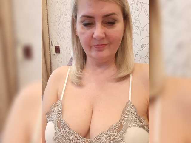 SexiestJess45