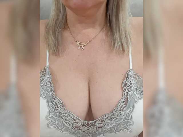 SexiestJess45