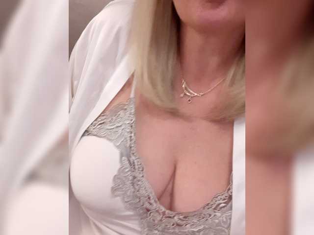 SexiestJess45