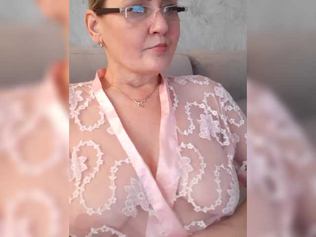 SexiestJess45