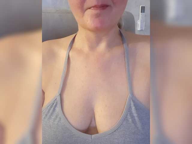 Sexiestjess45 live cam
