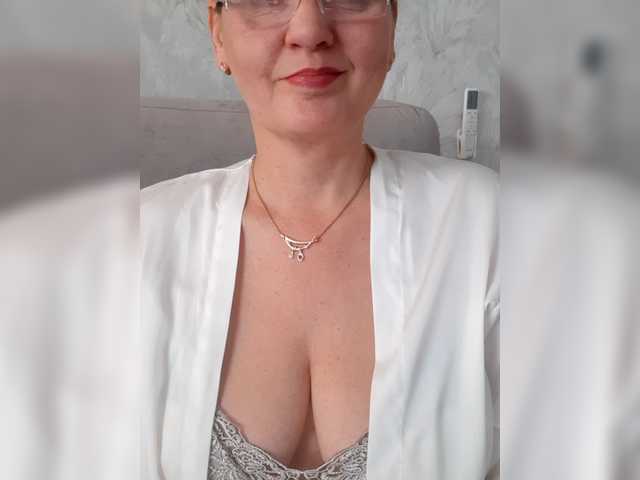 SexiestJess45