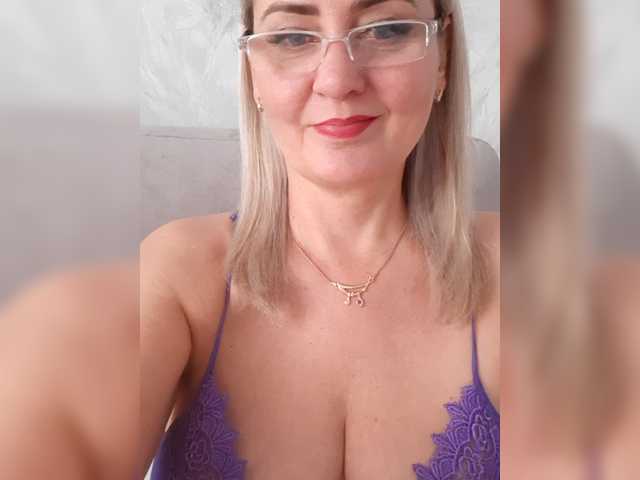 SexiestJess45 live cam on BongaCams