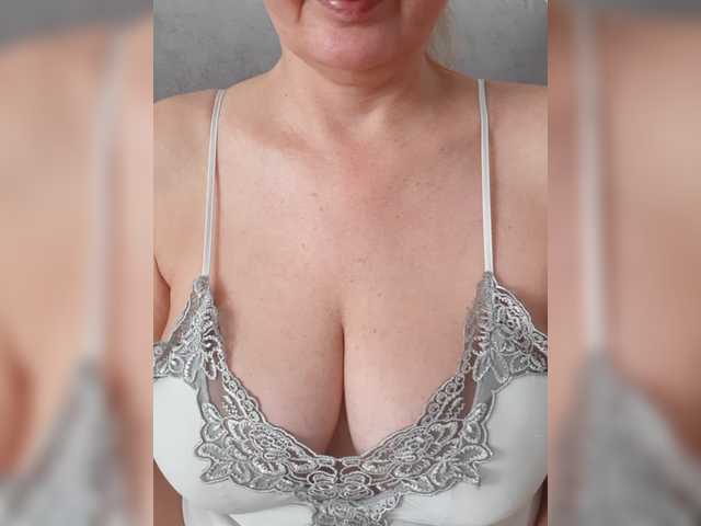 SexiestJess45 live cam preview