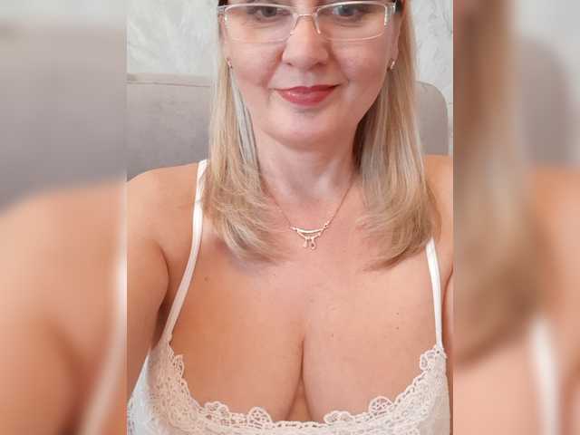 SexiestJess45