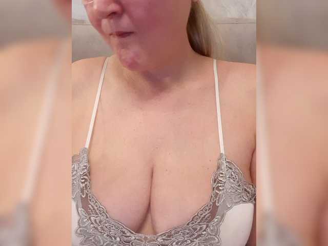 SexiestJess45 live cam preview