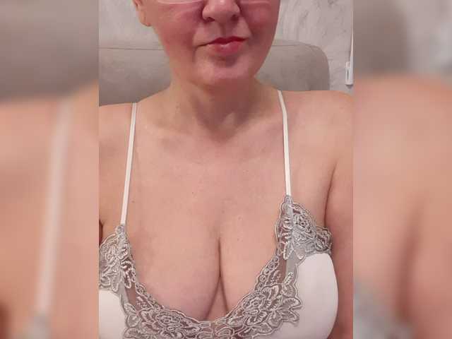 SexiestJess45