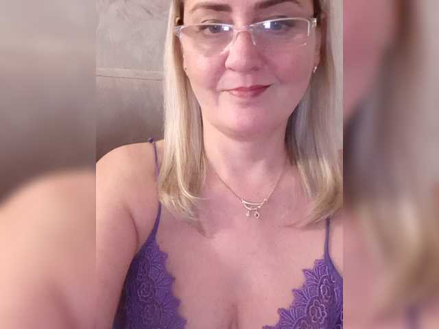 SexiestJess45