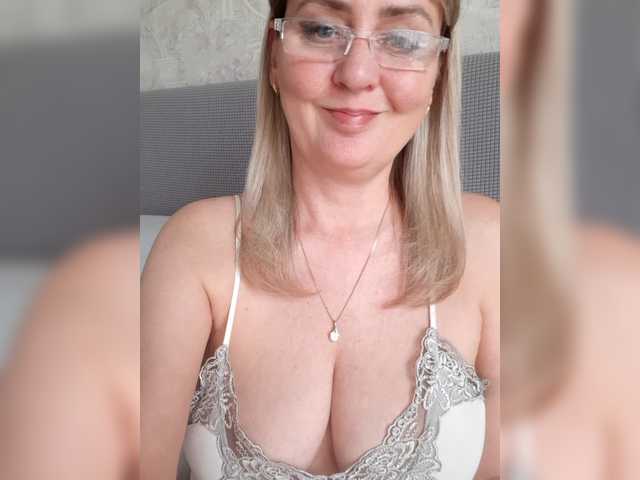 SexiestJess45