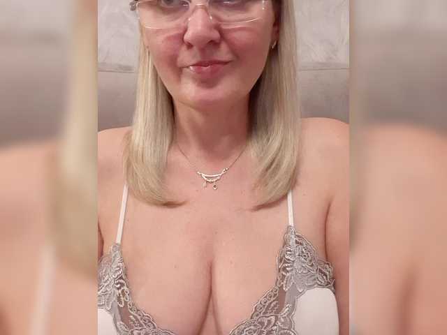 SexiestJess45