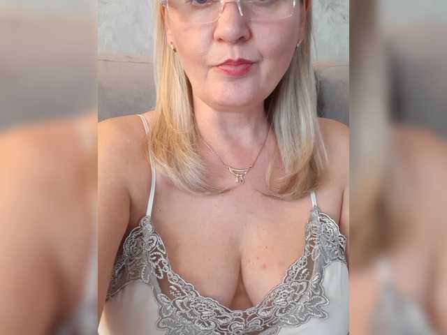SexiestJess45