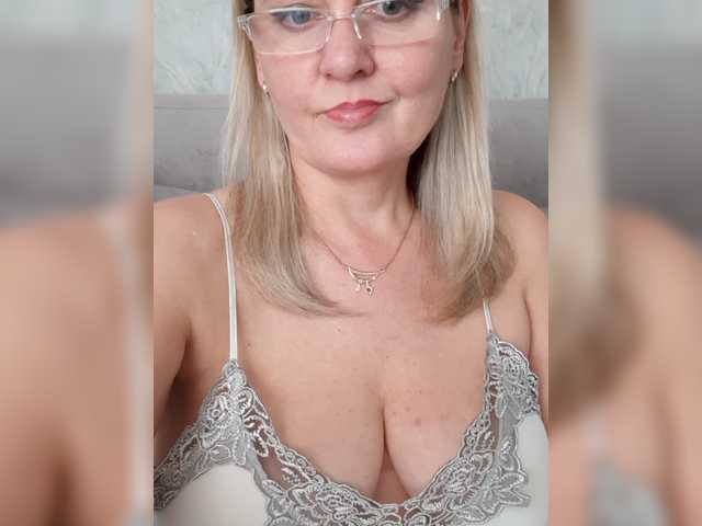 SexiestJess45