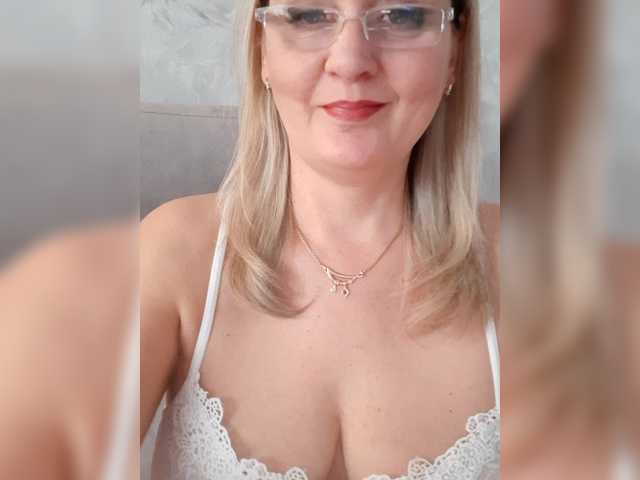 SexiestJess45