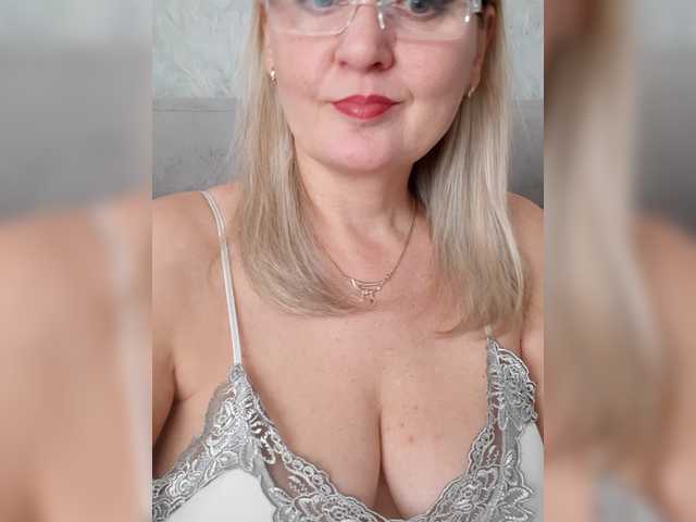 SexiestJess45