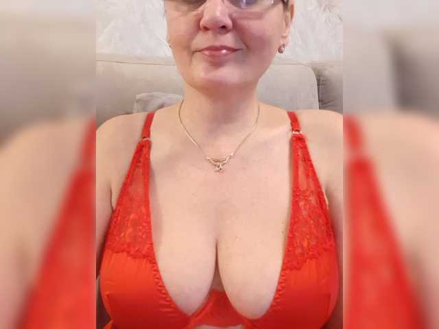 SexiestJess45 live cam on BongaCams