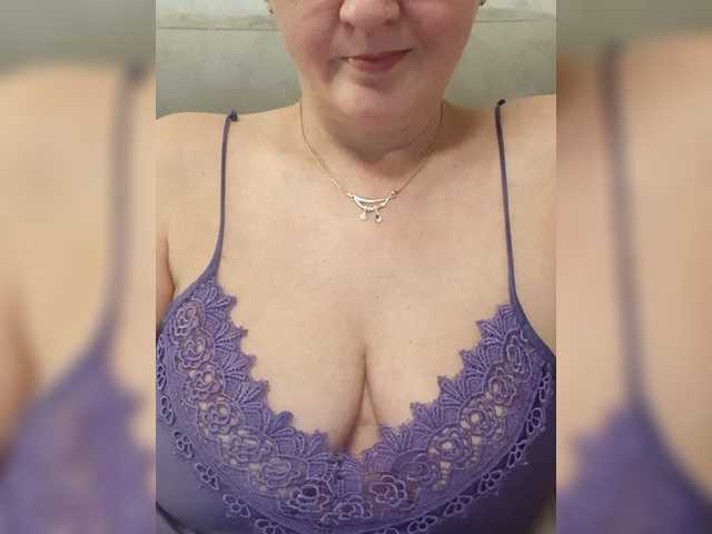 SexiestJess45 live cam on BongaCams