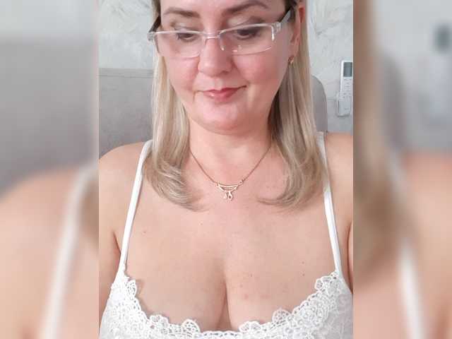 SexiestJess45