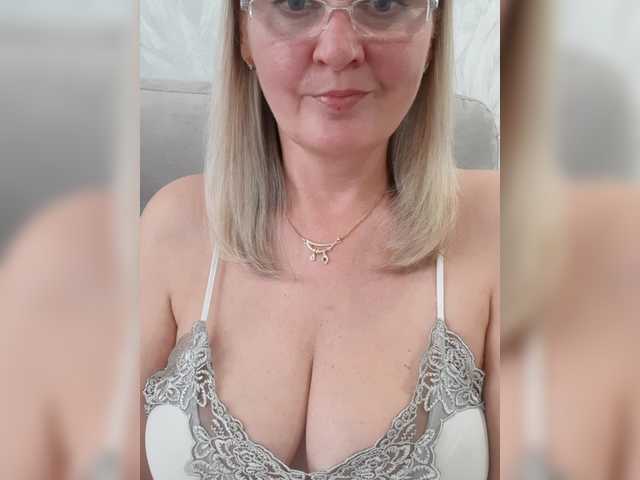 SexiestJess45