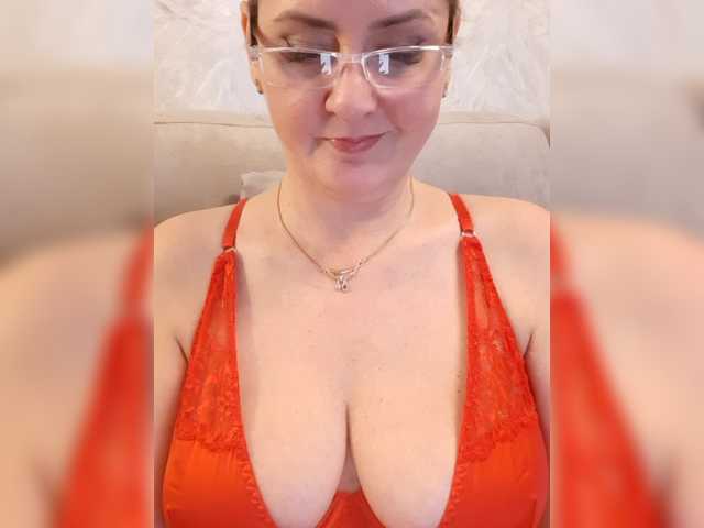 SexiestJess45 live cam on BongaCams