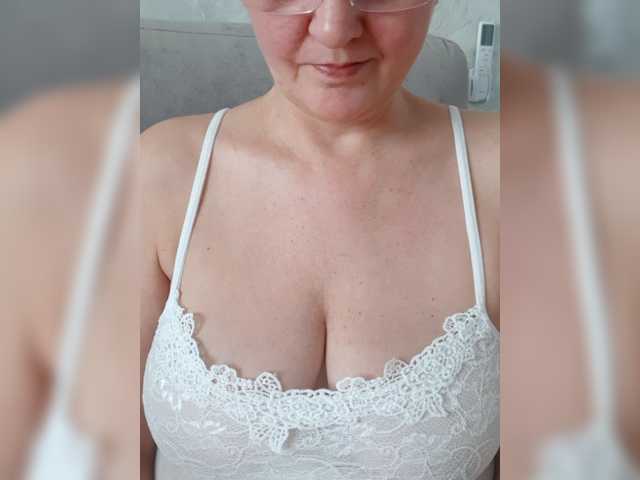 SexiestJess45 live cam on BongaCams