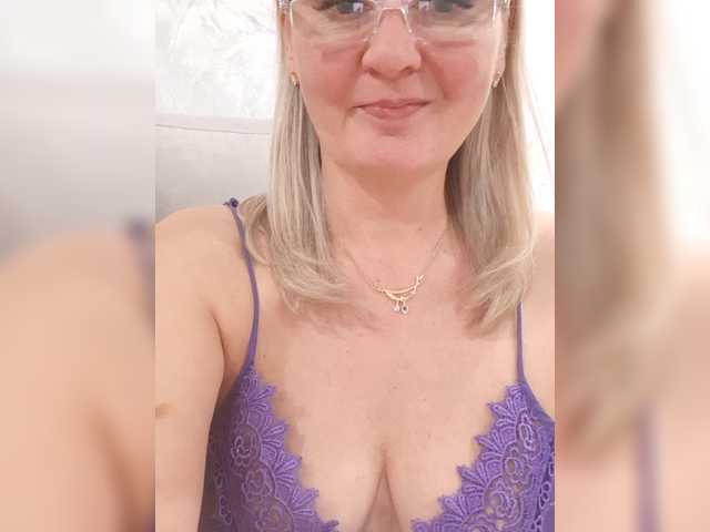SexiestJess45