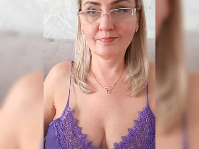 Перейти в чат SexiestJess45