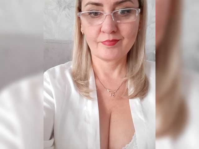 SexiestJess45
