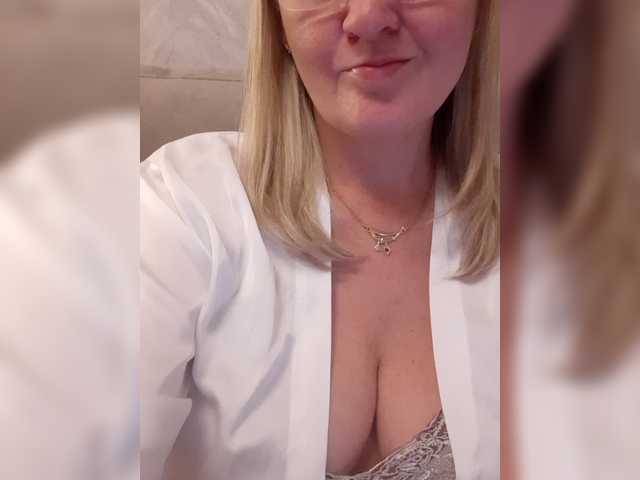 SexiestJess45