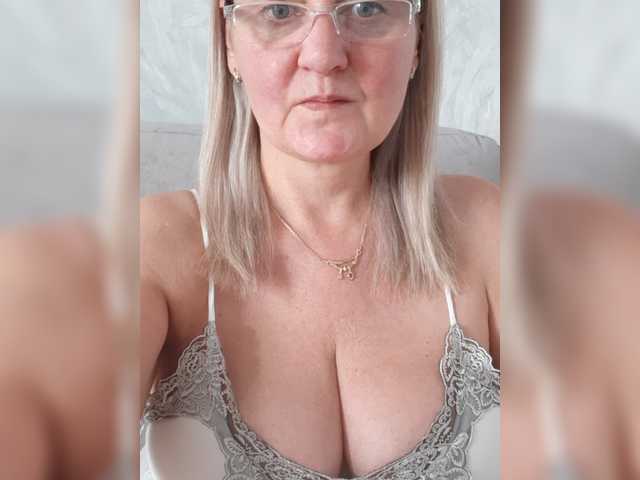 SexiestJess45