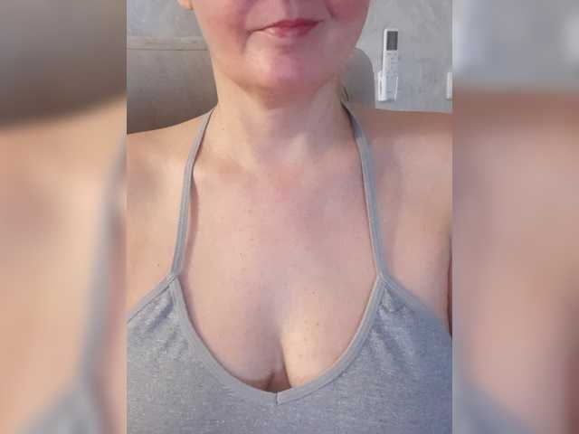 Sexiestjess45 live cam