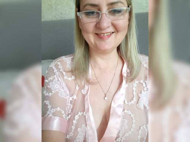 SexiestJess45's BongaCams show and profile