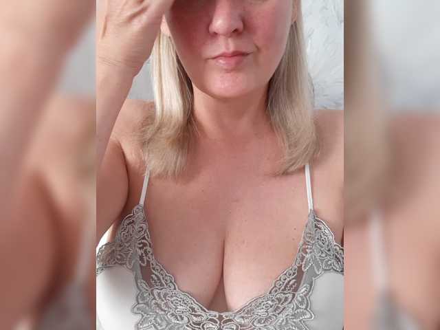 SexiestJess45