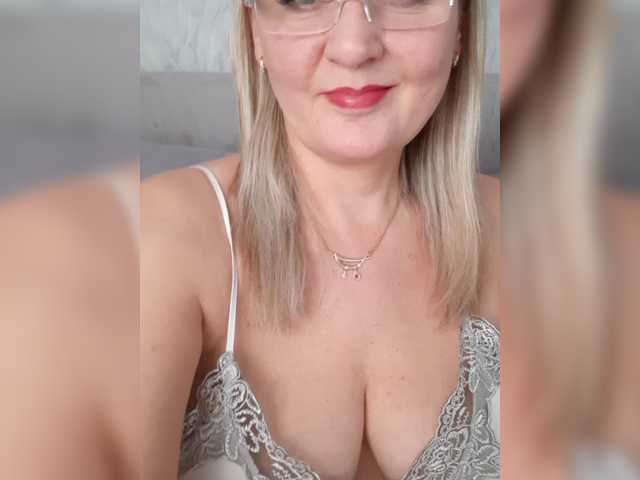SexiestJess45
