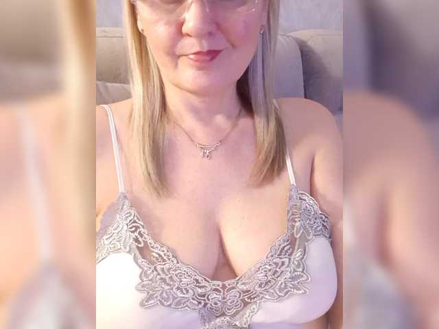 SexiestJess45