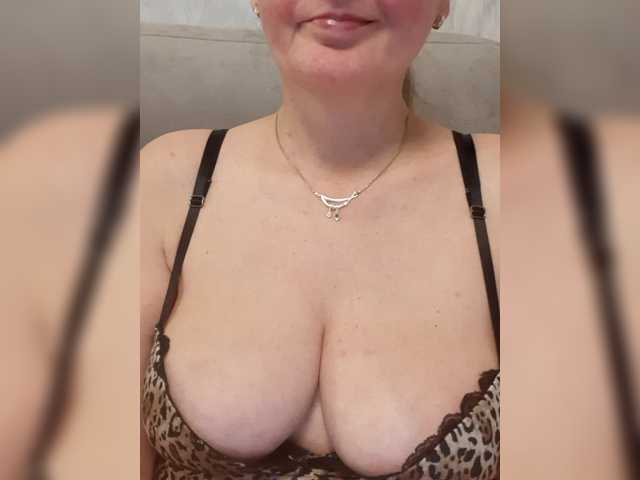 SexiestJess45